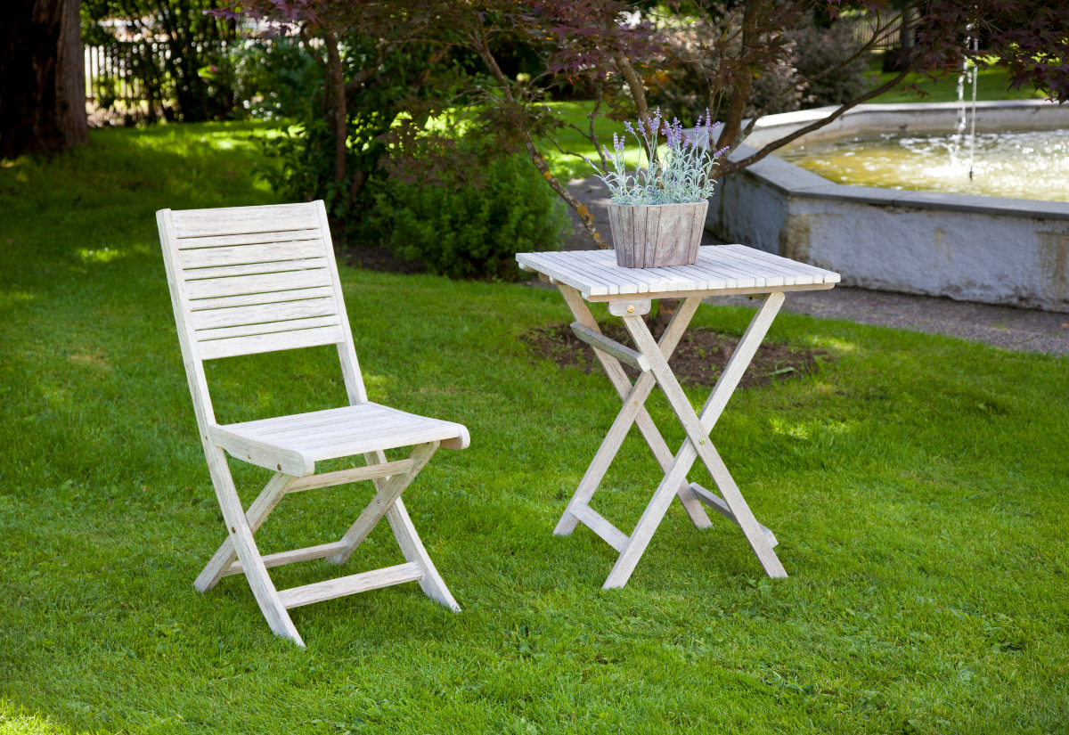 Sfaturi pentru alegerea meselor și scaunelor de grădină